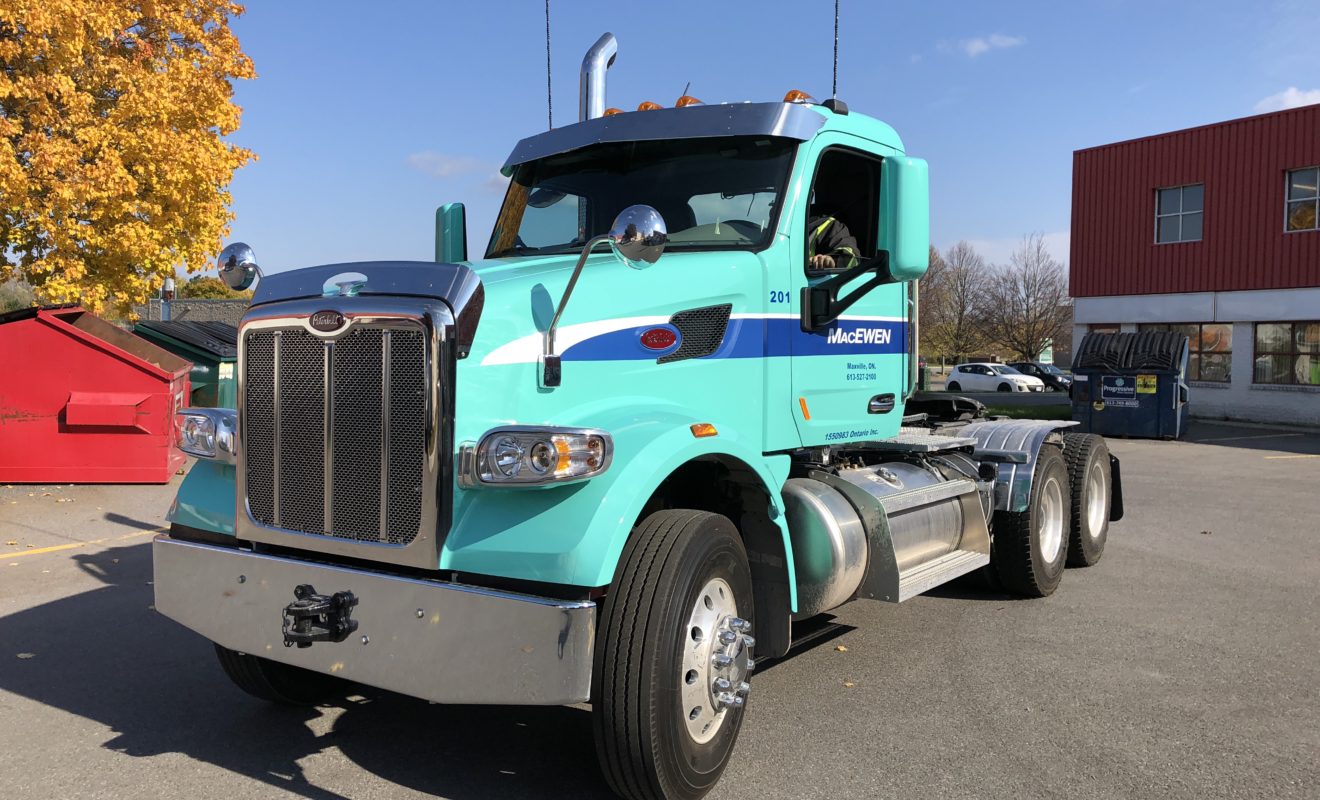 MACEWEN_TRACTOR_PETERBUILT_WRAP