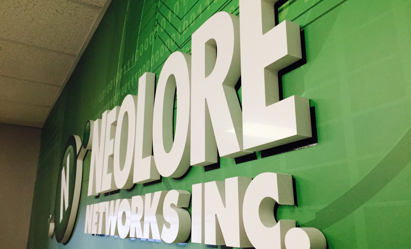 NEOLORE SIGNAGE3