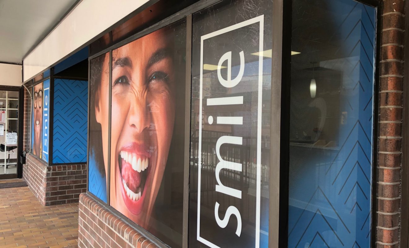 Window graphics for a Dental Clinic