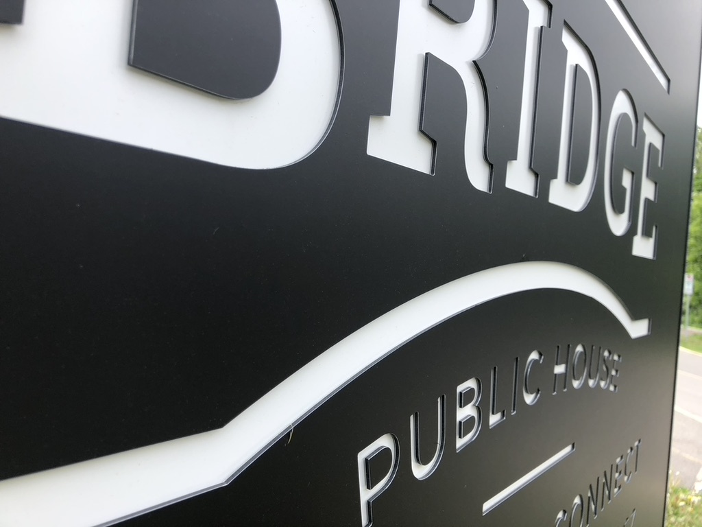 Rideau Sport Centre Sign